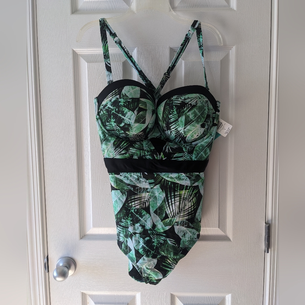 Torrid one piece swimsuit